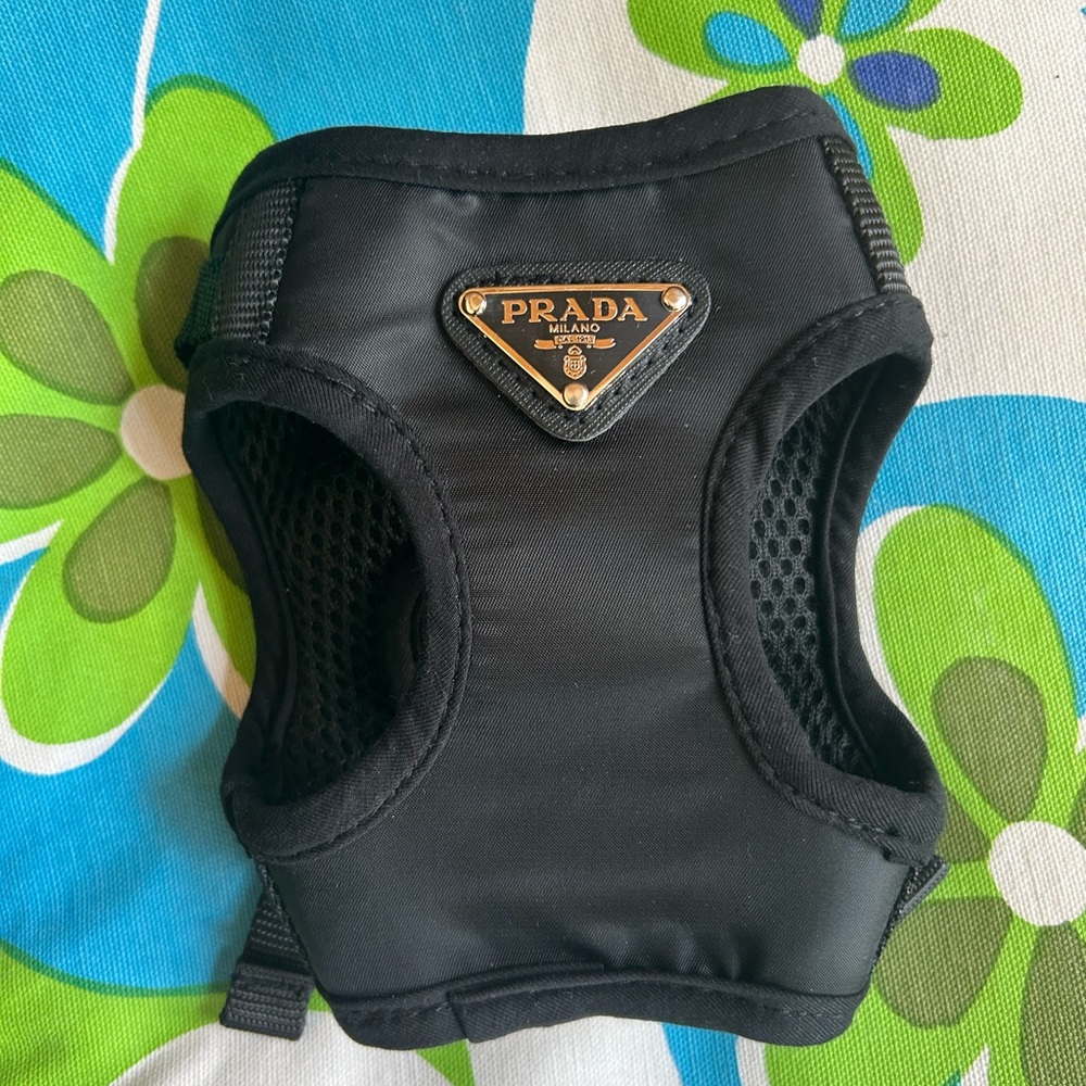 Nylon Re Edition Dog Harness and Leash XS Designer Louis Vuitton Prada Gucci